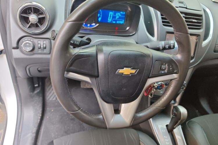 Used Chevrolet Trax 2016 1.4T Automatic Two-Wheel Drive Luxury Version Steering Wheel