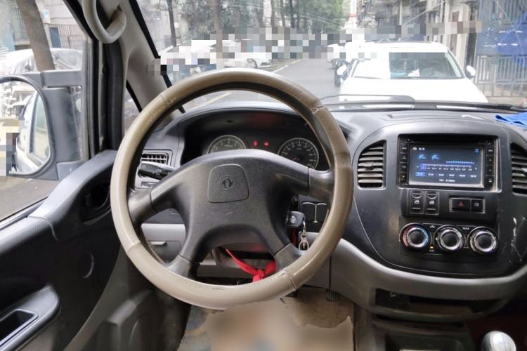 Used FORTHING Lingzhi 2014 M3 1.6L 7-seater Standard Model
