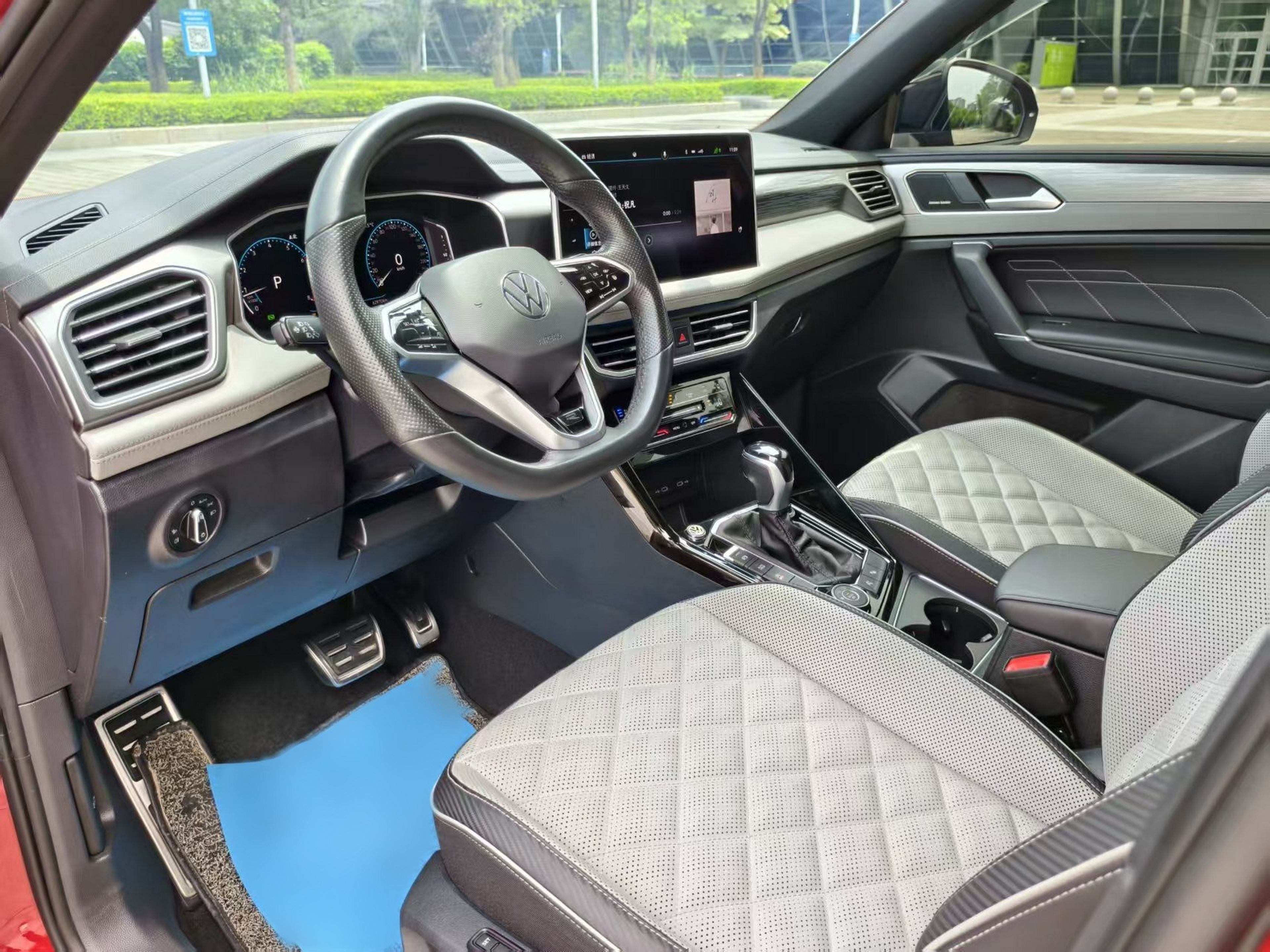 Interior delantero