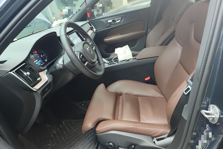 Used Volvo S60 2023 B4 Zhiyuan Luxury Edition