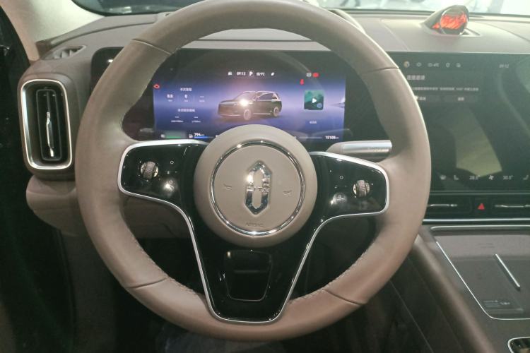 Used Hima AITO M9 2025 Extended-Range Ultra Version 52 kWh 6-Seater