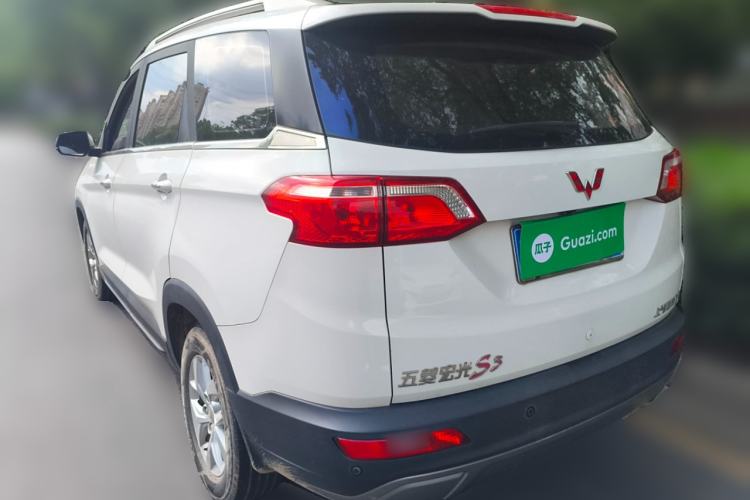 Used Wuling Hongguang S3 2018 1.5L Manual Luxury Model China V Standard