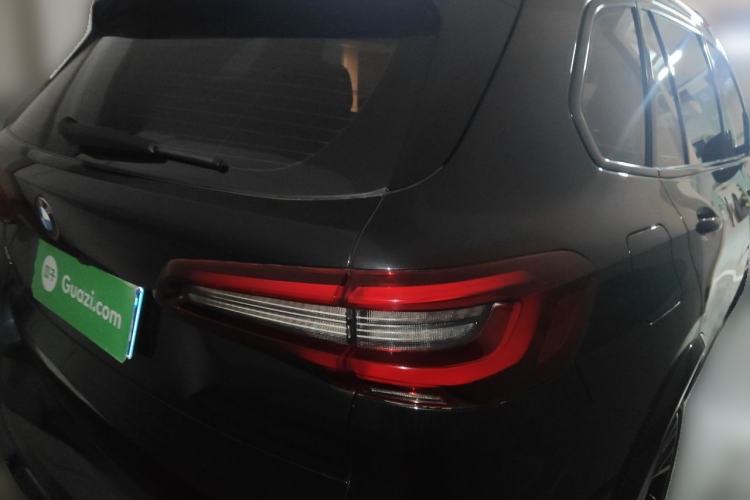 Used BMW X5 2022 Restyled xDrive 30Li Luxury Version M Sport Package
