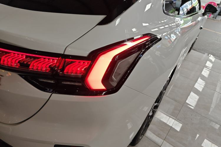 Used Zeekr 001 2025 YOU Edition 100 kWh All-Wheel Drive
