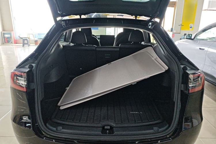 Used Tesla Model Y 2022 Rear-Wheel-Drive Version