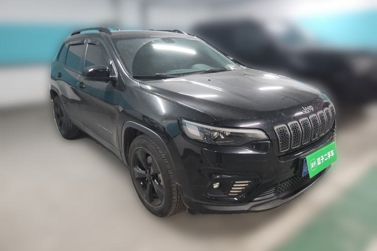 Used Jeep Cherokee 2019 2.0T 2WD Enjoyment Edition China V