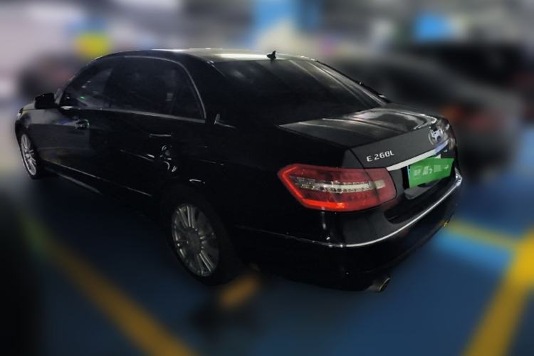 Used Mercedes-Benz E-Class 2013 E 260 L CGI Elegant Model
