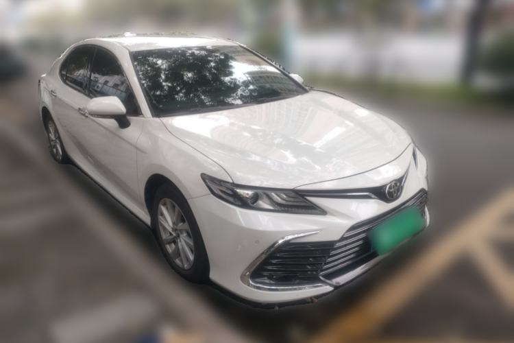 Used Toyota Camry 2021 2.0G Luxury Edition
