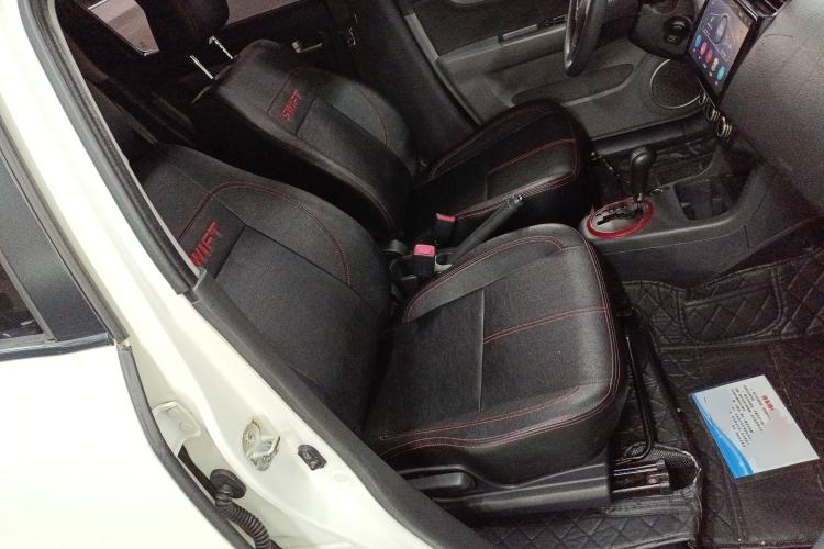 Used Suzuki Swift 2016 1.5L Automatic Fashionable Coolplay Edition Right Front Seat