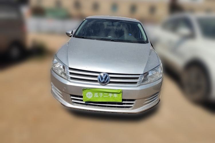 Used Volkswagen Santana 2015 1.6L Manual Fashion Edition Front