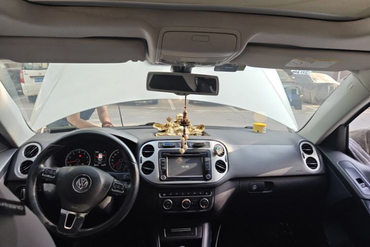 Used Volkswagen Tiguan 2015 1.8TSI Automatic Two-Wheel Drive Luxury Model
