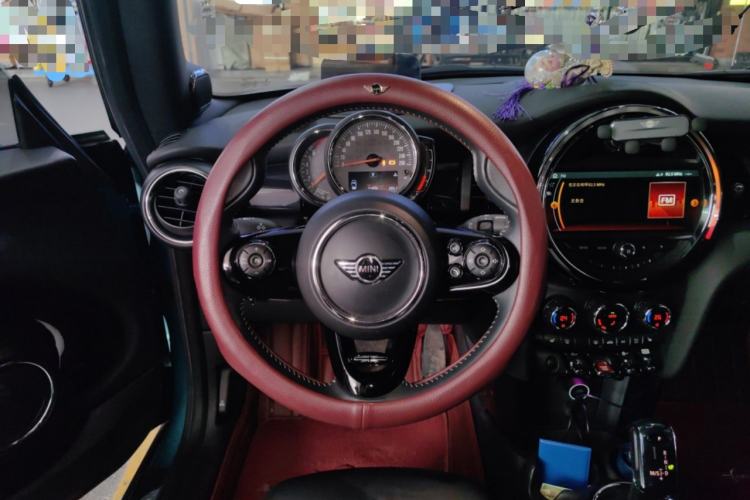 Used MINI 2018 1.5T COOPER CABRIO Artist Steering Wheel