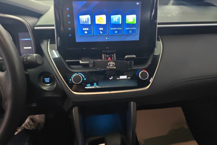 Used Toyota FRONTLANDER 2022 2.0L CVT Luxury Edition Audio And AC Panel