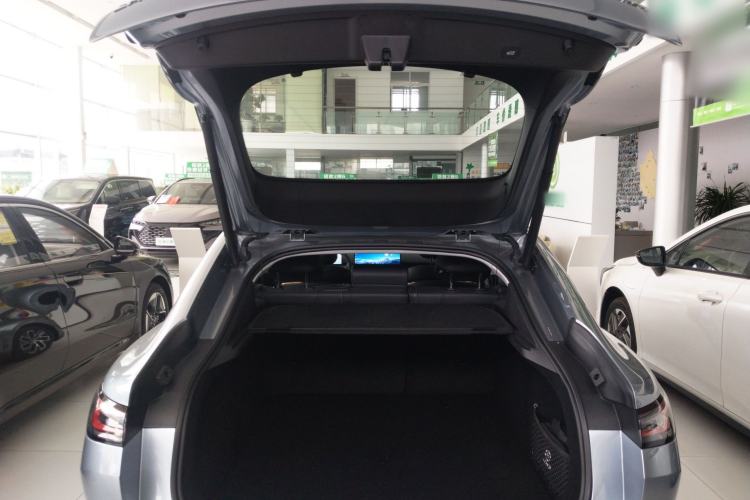 Used Baojun Enjoy 2025 Plug-in Hybrid 140km Standard Version