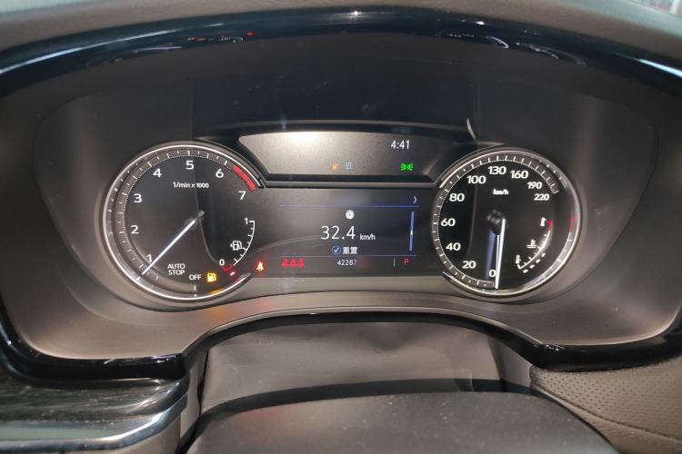 Used Cadillac XT5 2021 28T Luxury Model
