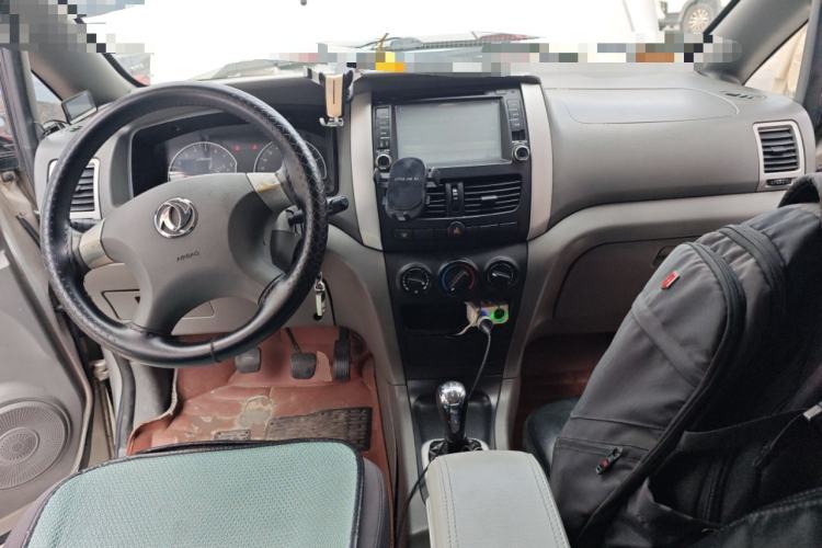 Used Dongfeng Shuaike 2011 1.6L Manual Comfort 7-Seater