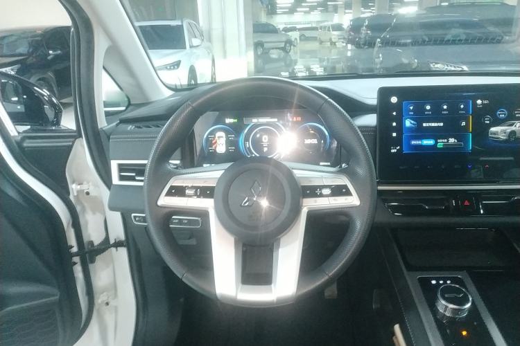 Used Mitsubishi AIRTREK 2022 Pioneer Edition
