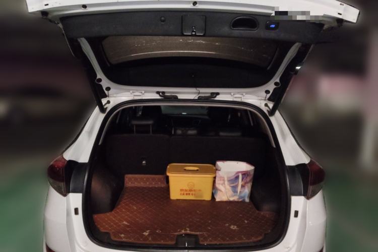 Used Hyundai Tucson 2015 1.6T Dual-Clutch Two-Wheel-Drive Leading Model