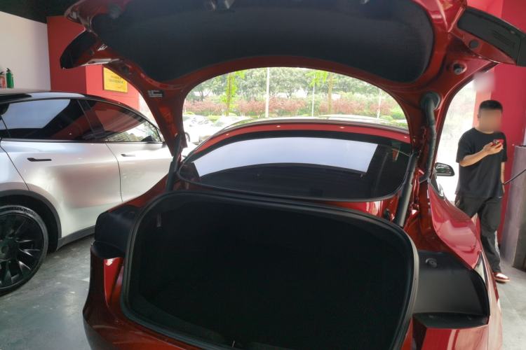 Used Tesla Model 3 2023 Long-Range All-Wheel-Drive Version