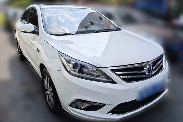 Used CHANGAN Eado 2015 1.6L Automatic Luxury Model Front Right 45 Deg