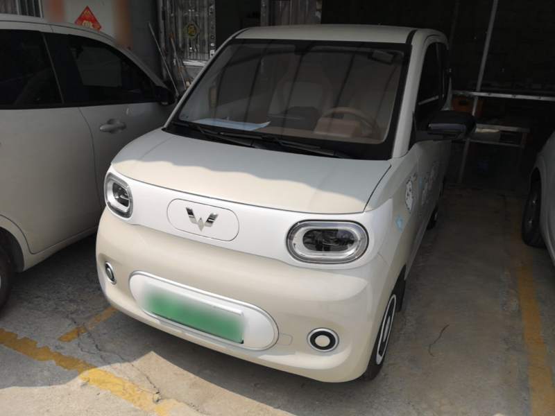 Used Wuling Hongguang MINIEV 2024 3rd Generation 215km Youth Edition — 1