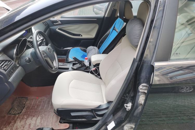 Used Bestune B70 2014 2.0L automatic comfort version
