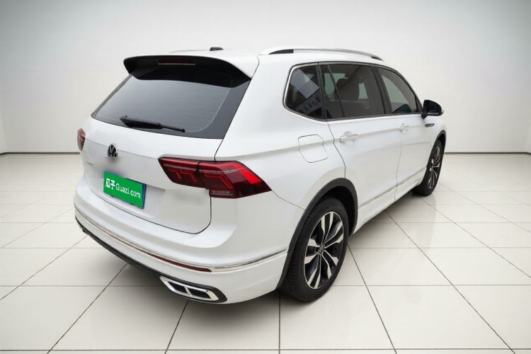 Used Volkswagen Tiguan L 2022 330TSI Automatic Two-Wheel Drive R-Line Enhanced Edition