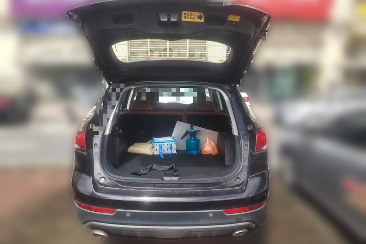 Used BORGWARD BX7 2018 28T Front-Wheel Drive Quality Enjoyment Version 5 Seats China VI Emission Standard
