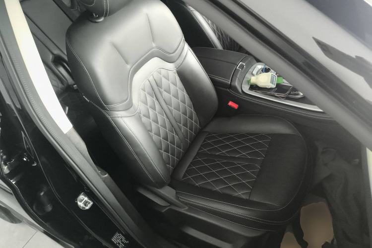 Used JETOUR X70 PLUS 2023 1.6T DCT Stronger 5-Seater