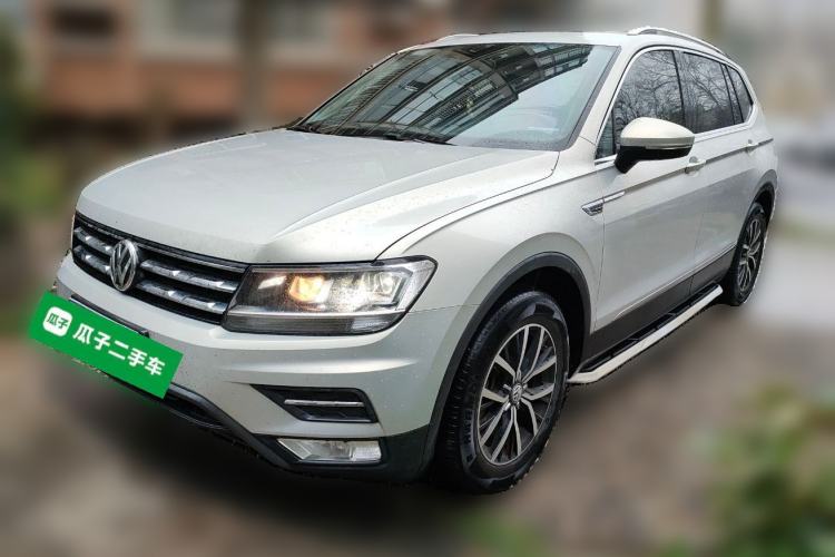 Used Volkswagen Tiguan L 2018 330TSI Automatic Two-Wheel Drive Luxury Edition
