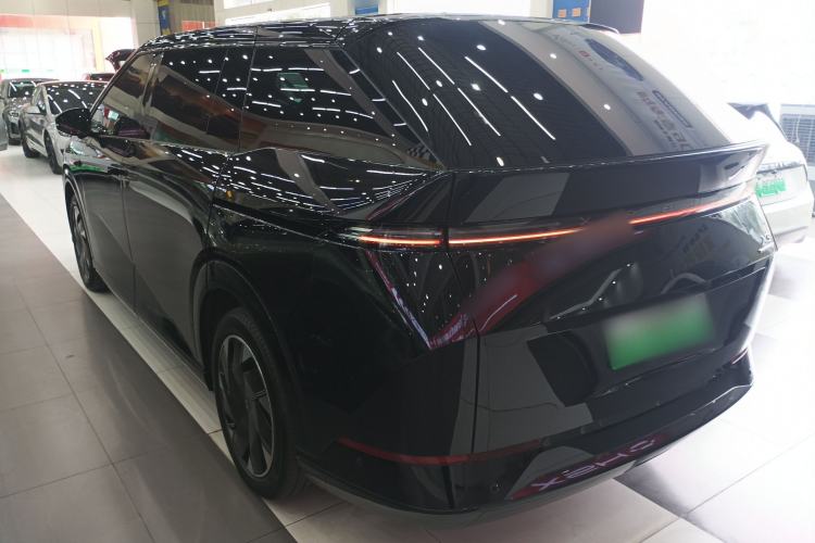 Used XPeng X9 2024 640 All-Wheel Drive High-Performance Max