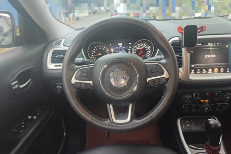 Used Jeep Compass 2017 200T Automatic Family Edition