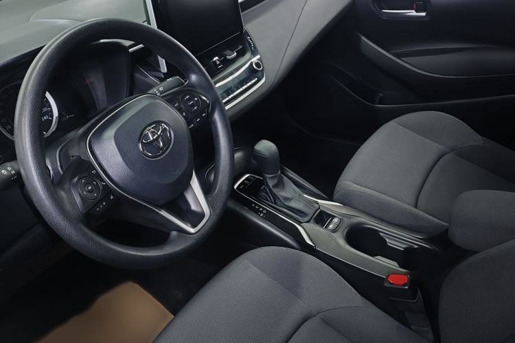 Used Toyota Levin 2019 185T CVT Luxury Edition China VI Standard Interior 1