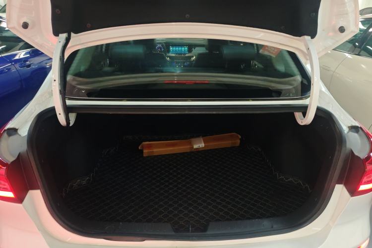 Used CHANGAN Eado 2018 High-Energy Edition 1.6L GDI Automatic Pioneer Model China V Standard