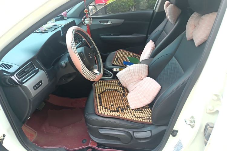 Used Kia Forte 2018 1.6L Automatic Value-Connect Edition with Intelligent Connectivity Left Front Seat