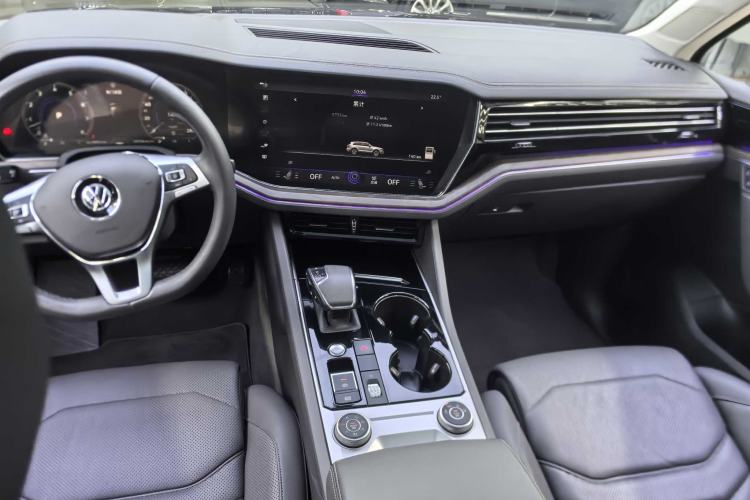 Used Volkswagen Touareg 2019 3.0 TSI RuiFeng Edition China V Standard Interior 1