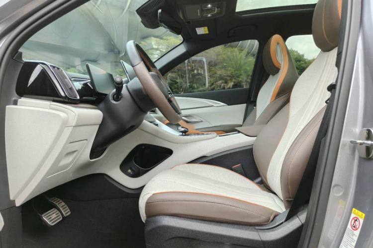 Used BYD Song Pro New Energy 2022 DM-i 110km Flagship Pro Model Interior 5