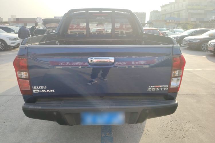 Used Isuzu D-MAX 2020 1.9T Two-Wheel Drive Automatic Comfort Edition China VI Standard RZ4E Hi-Power
