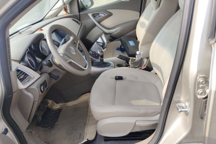 Used Buick GT 2012 GT 1.6L Manual Entry-Level Model