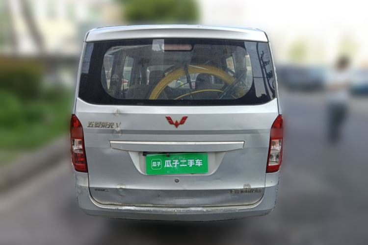 Used Wuling Rongguang V 2016 1.5L Standard Version
