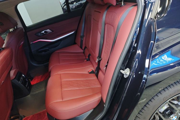 Used BMW 3 Series 2025 330Li M Sport Shadowline Package