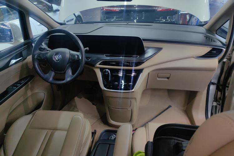 Used Buick GL8 2021 ES Land Cruiser 653T Luxury Edition Center Console