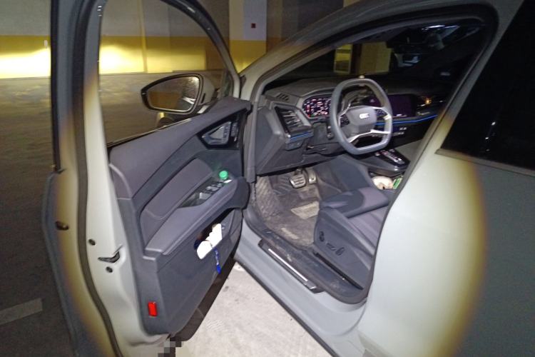 Used Audi Q4 e-tron 2024 40 e-tron Boundary Edition Driver Seat