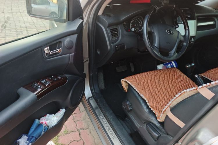 Used Kia Sportage 2011 2.0L Automatic Two-Wheel Drive GLS Driver Seat