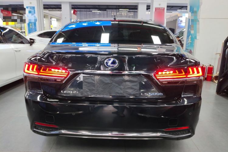 Used Lexus LS 2018 500h Premier Edition China V Standard
