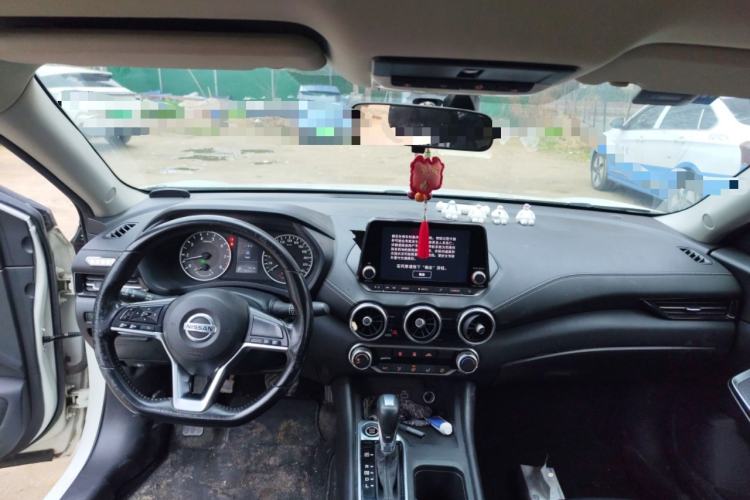 Used Nissan Sylphy 2020 1.6L XL CVT Enjoyment Edition Center Console