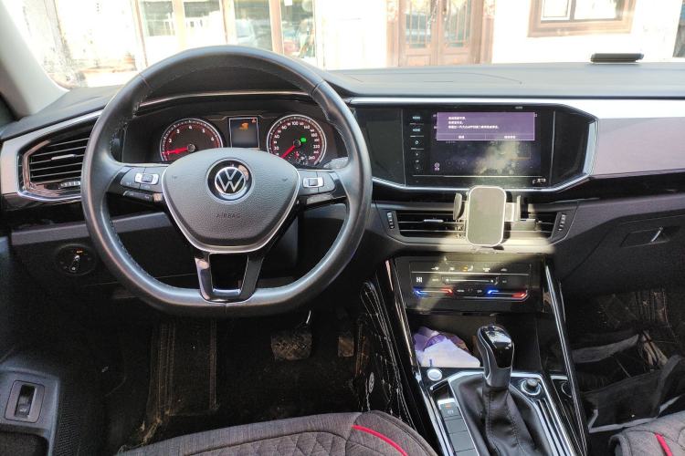 Used Volkswagen Tayron 2022 280TSI Two-Wheel Drive Luxury Smart Connectivity Version Steering Wheel