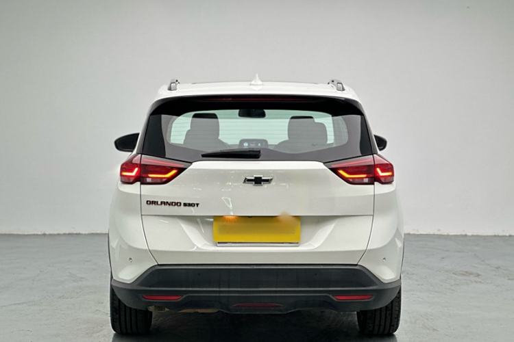 Used Chevrolet Orlando 2020 Light Hybrid Redline 530T Automatic Enjoyment Edition (5+2 Models)