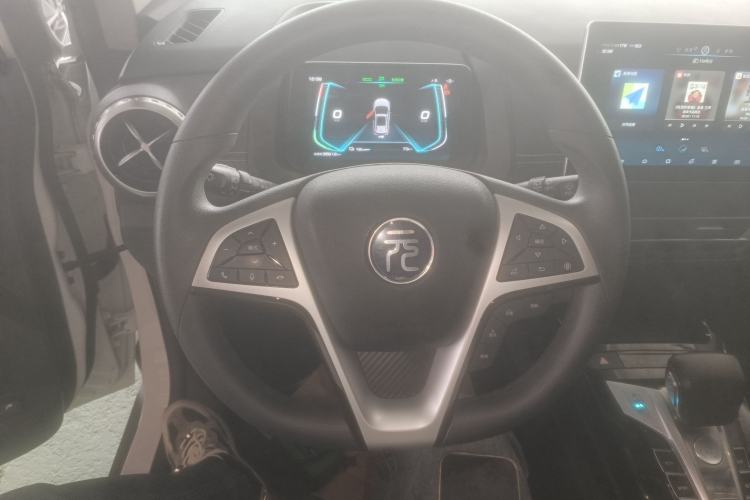 Used BYD Yuan New Energy 2019 EV535 High-Energy Leading Edition Steering Wheel