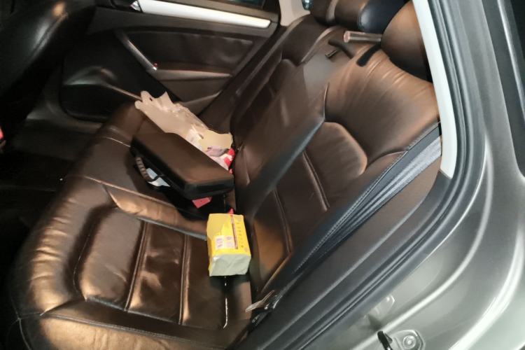 Used Volkswagen Passat 2014 1.8TSI DSG Prestige Navigation Edition Left Rear Seat